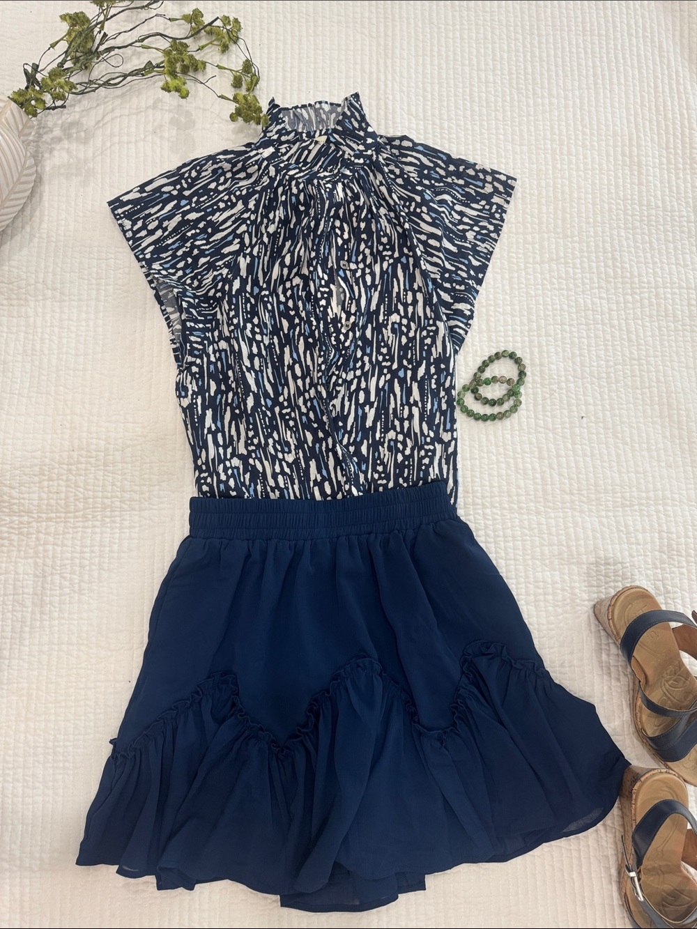 Women's Navy Ruffle Hem Skirt Elastic Waist Size SM Salsa Skirt